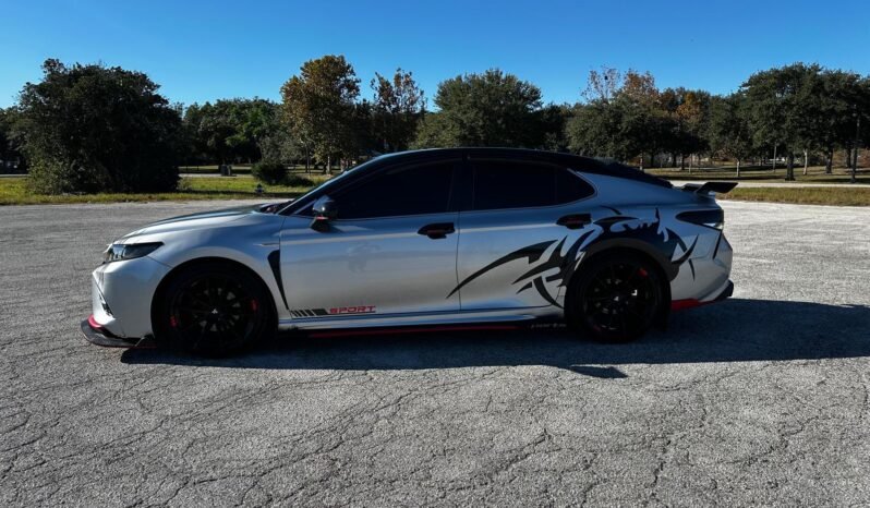 2019 Toyota Camry SE full