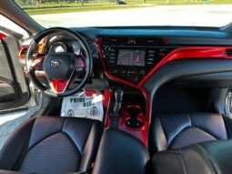 2019 Toyota Camry SE full
