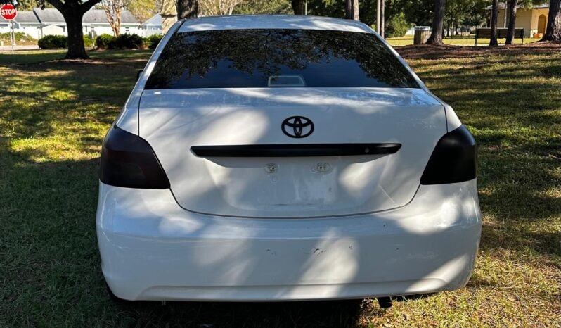2007 Toyota Yaris full