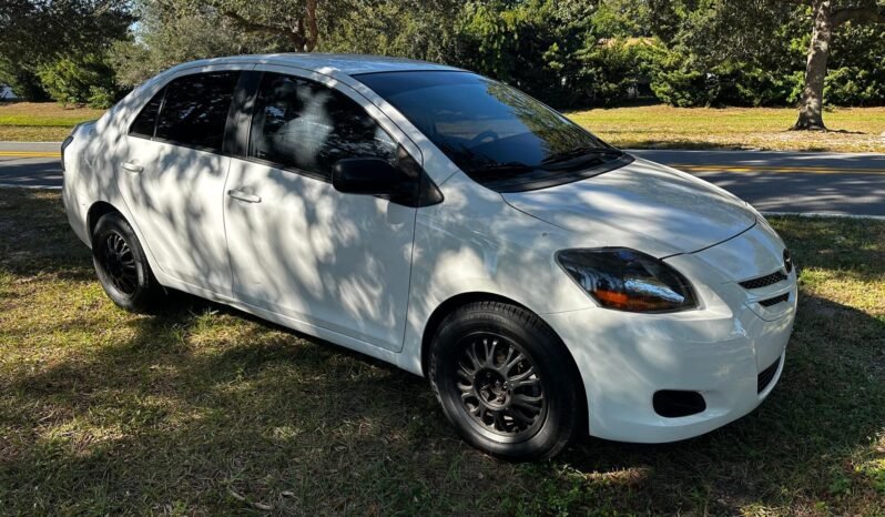 2007 Toyota Yaris full