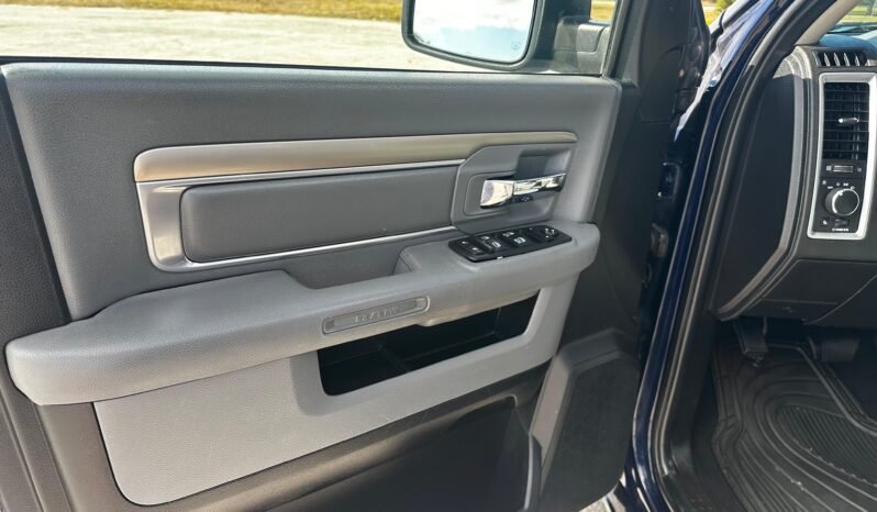 2014 RAM 1500 SLT full