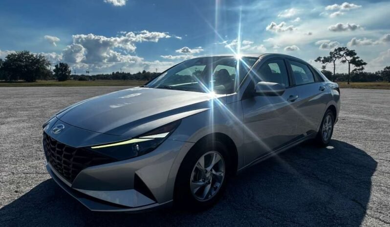 2021 Hyundai Elantra SE full