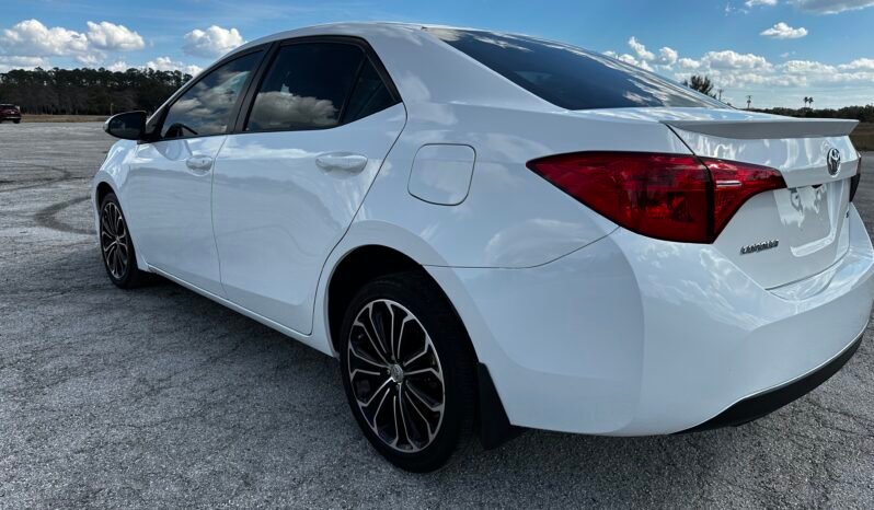 2018 Toyota Corolla SE full