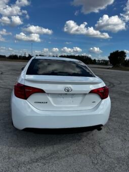 2018 Toyota Corolla SE full