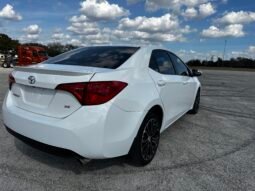 2018 Toyota Corolla SE full