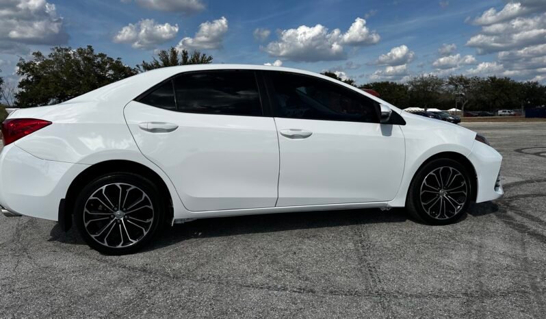 2018 Toyota Corolla SE full