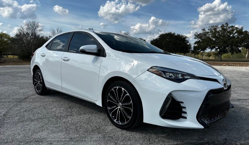 2018 Toyota Corolla SE full