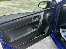 2018 Toyota Corolla SE full