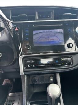 2018 Toyota Corolla SE full